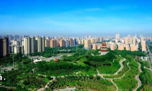 BTT（BitTorrent Token）是由BitTorrent平台推出的一种加密货币，旨在为用户提供更加高效的文件共享及激励机制。Tokenim钱包是一款支持多种数字资产和币种的钱包应用。用户可以将BTT存储在Tokenim钱包中，但具体支持情况还取决于Tokenim钱包的最新更新和功能。

在选择钱包时，用户应该考虑以下几个方面：

1. **安全性**：确保钱包采取了高标准的安全措施，包括私钥的加密存储。
2. **支持的币种**：确认钱包是否支持BTT等特定的加密货币。
3. **用户体验**：界面友好程度、操作是否简单直接。
4. **备份与恢复**：钱包是否提供方便的备份和恢复功能。

如果您对Tokenim钱包以及它对BTT的支持有更多的兴趣，建议您查阅官方文档或社区讨论来获取最新的信息和指南。